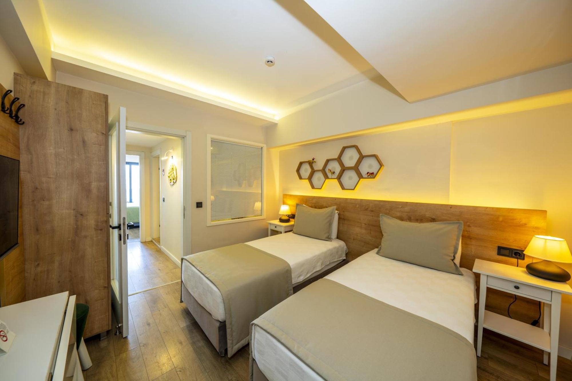 Ece Marina Suites Фетхіє Екстер'єр фото
